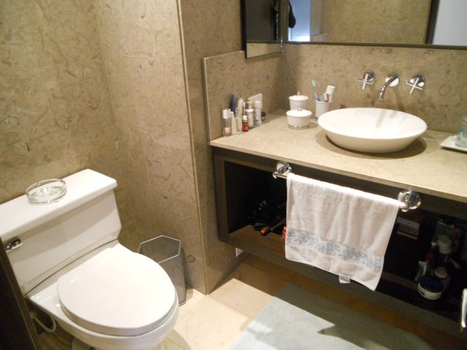 Apartamento de 2 alcobas en venta en Los Rosales, Bogotá, 173 m² · foto 12 de 20