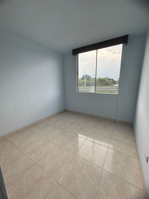 Apartamento de 3 alcobas en venta en Villa Del Sol, Cali, 51 m² · foto 12 de 13