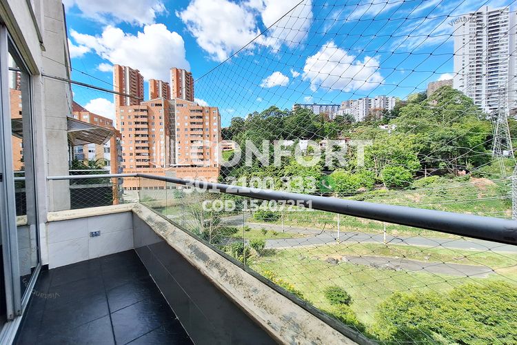 Apartamento de 3 alcobas en arriendo en Loma Del Indio, Medellín, 168 m² · foto 9 de 24