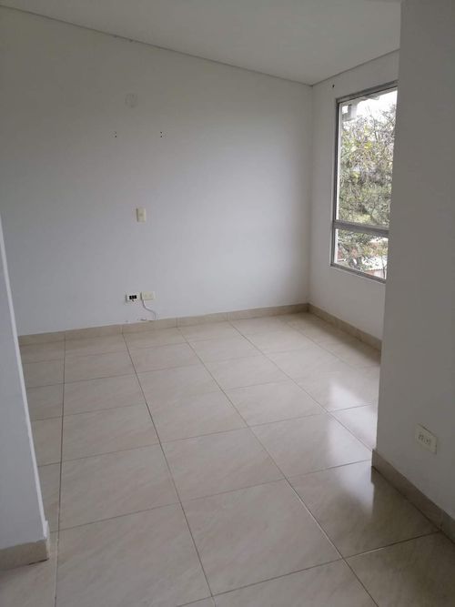Apartamento de 2 alcobas en venta en Cd. Terranova, Jamundí, 60 m² · foto 8 de 12
