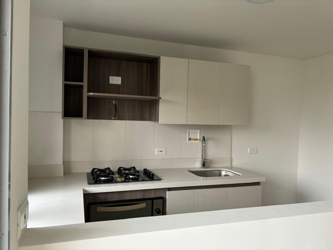 Apartamento de 3 alcobas en venta en Aves Maria, Sabaneta, 91 m² · foto 20 de 24
