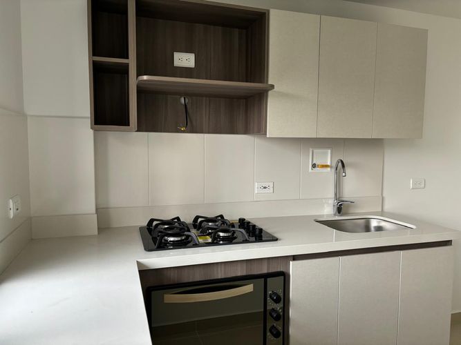 Apartamento de 3 alcobas en venta en Aves Maria, Sabaneta, 91 m² · foto 3 de 24
