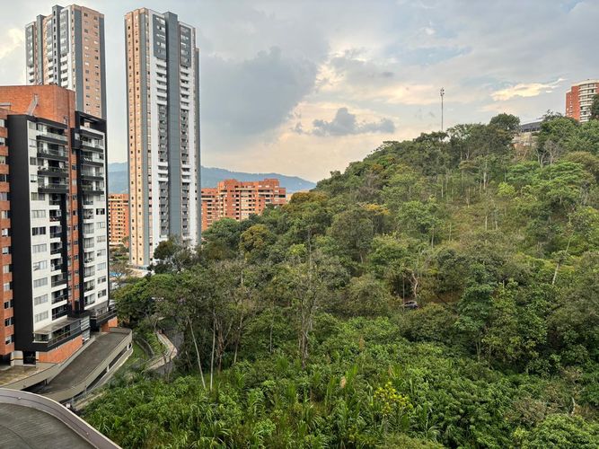 Apartamento de 3 alcobas en venta en Aves Maria, Sabaneta, 91 m² · foto 16 de 24