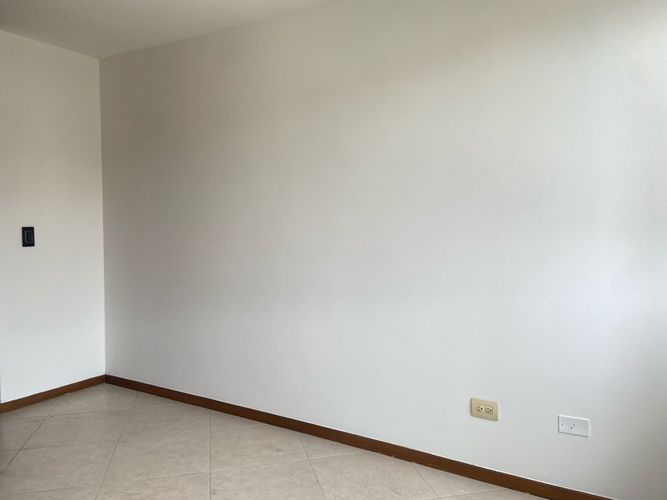 Apartamento de 3 alcobas en arriendo en Vegas De La Doctora, Sabaneta, 77 m² · foto 16 de 19