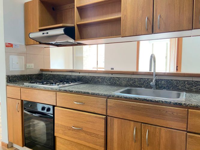 Apartamento de 3 alcobas en arriendo en Vegas De La Doctora, Sabaneta, 77 m² · foto 5 de 19