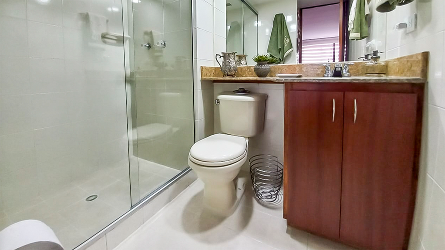 Apartamento de 2 alcobas en arriendo en Los Balsos, Medellín, 104 m² · foto 11 de 13