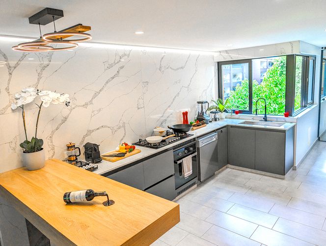 Apartamento de 4 alcobas en venta en El Poblado, Medellín, 210 m² · foto 5 de 16