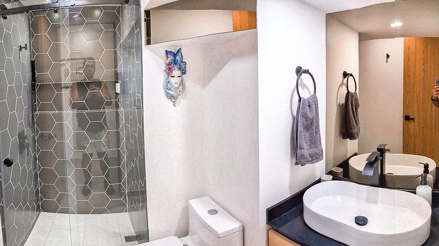 Apartamento de 4 alcobas en venta en El Poblado, Medellín, 210 m² · foto 15 de 16