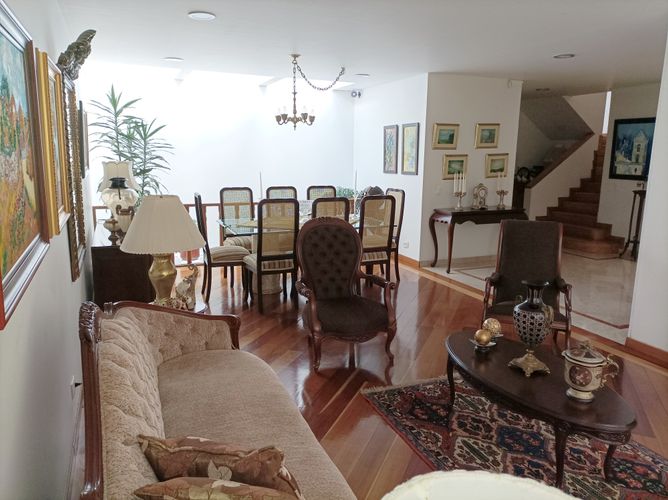 Apartamento de 4 alcobas en venta en Bosque Medina, Bogotá, 298 m² · foto 4 de 24