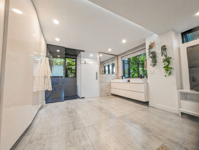 Apartamento de 3 alcobas en venta en El Poblado, Medellín, 190 m² · foto 15 de 16