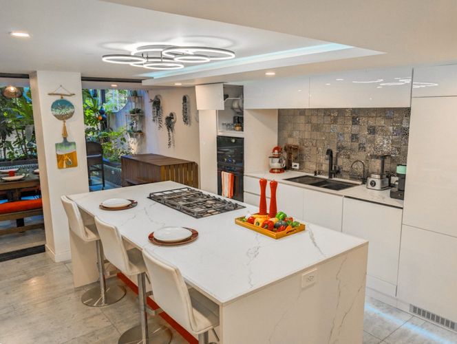 Apartamento de 3 alcobas en venta en El Poblado, Medellín, 190 m² · foto 4 de 16