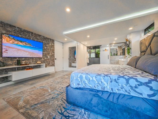Apartamento de 3 alcobas en venta en El Poblado, Medellín, 190 m² · foto 8 de 16