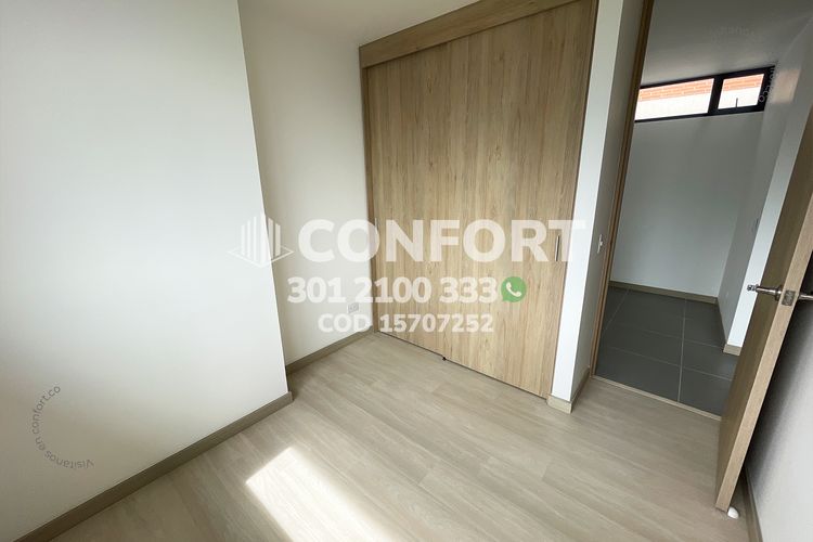 Apartamento de 3 alcobas en arriendo en Loma Del Escobero, Envigado, 99 m² · foto 22 de 24