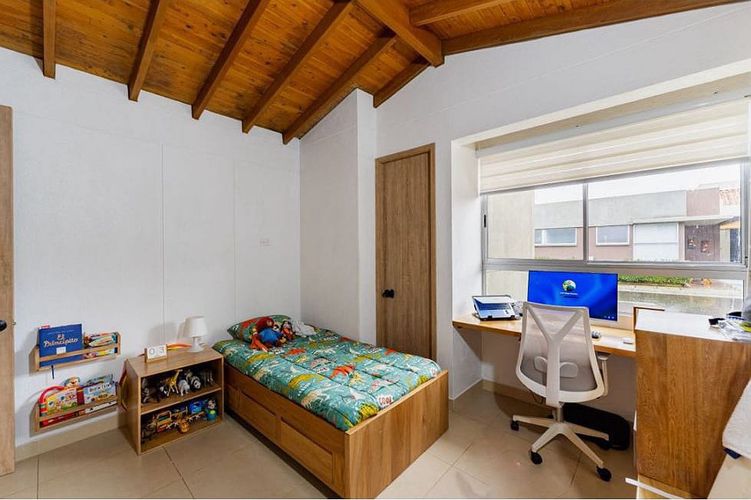 Casa de 3 alcobas en venta en Santa Elena, El Retiro, 166 m² · foto 9 de 13