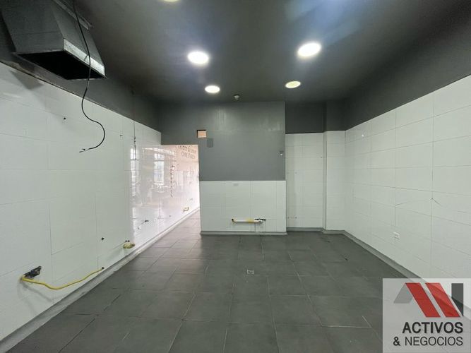 Local en arriendo en Colombia, Medellín, 37 m² · foto 3 de 9