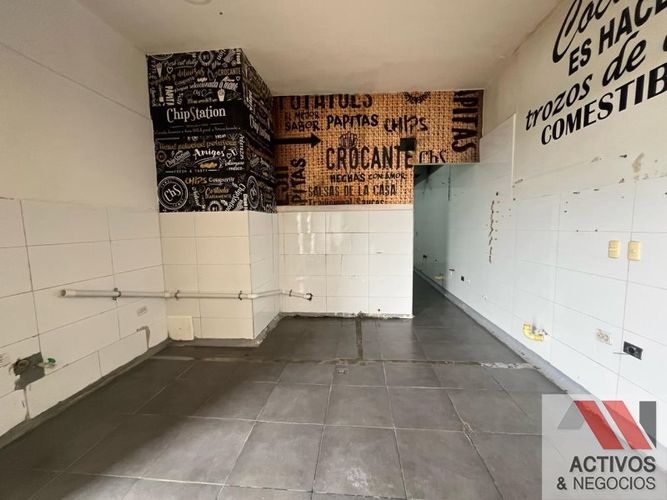 Local en arriendo en Colombia, Medellín, 37 m² · foto 6 de 9