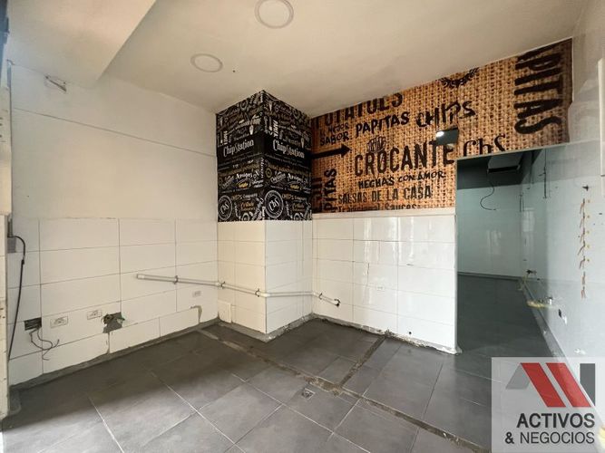 Local en arriendo en Colombia, Medellín, 37 m² · foto 7 de 9