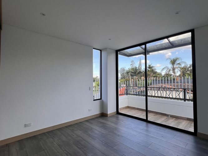 Casa de 3 alcobas en venta en El Porvenir, Rionegro, 220 m² · foto 6 de 15