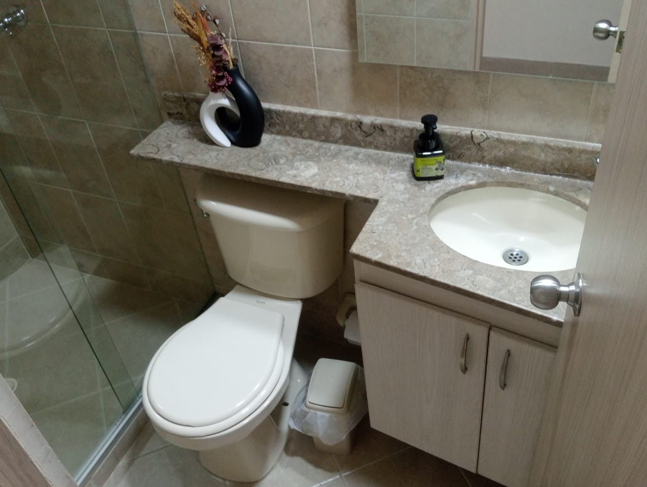 Apartamento en venta en Laureles, Medellín · foto 17 de 21