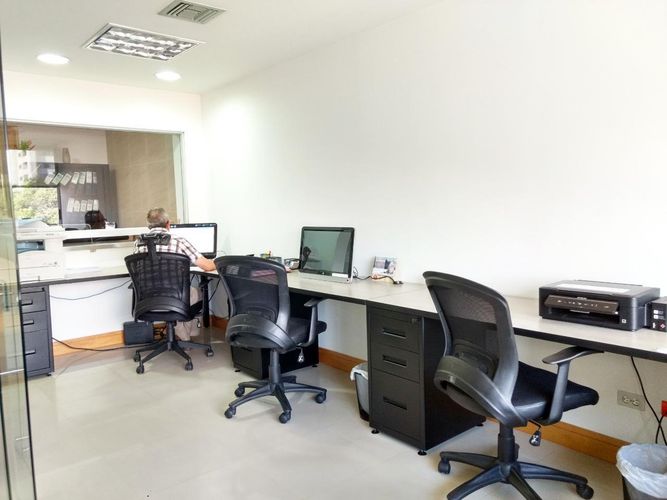 Oficina en arriendo en Santa Monica, Cali, 60 m² · foto 14 de 19