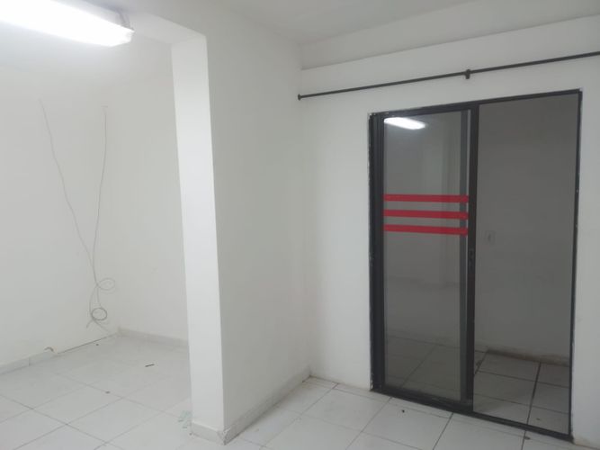 Local en arriendo en Trinidad, Medellín, 200 m² · foto 2 de 19