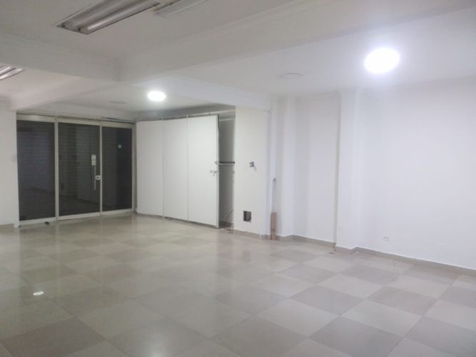 Local en arriendo en Cristo Rey, Medellín, 120 m² · foto 8 de 15