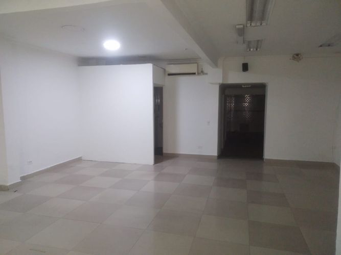 Local en arriendo en Cristo Rey, Medellín, 120 m² · foto 12 de 15