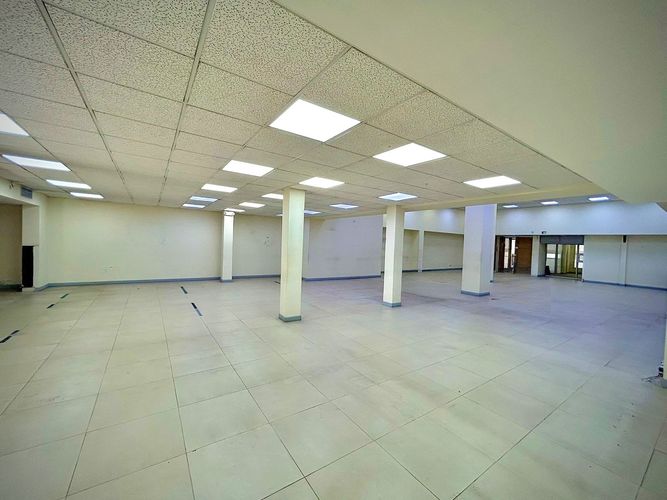 Local en venta en La Candelaria, Medellín, 519 m² · foto 2 de 23