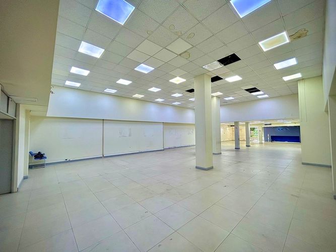 Local en venta en La Candelaria, Medellín, 519 m² · foto 6 de 23