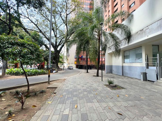 Local en venta en La Candelaria, Medellín, 519 m² · foto 19 de 23