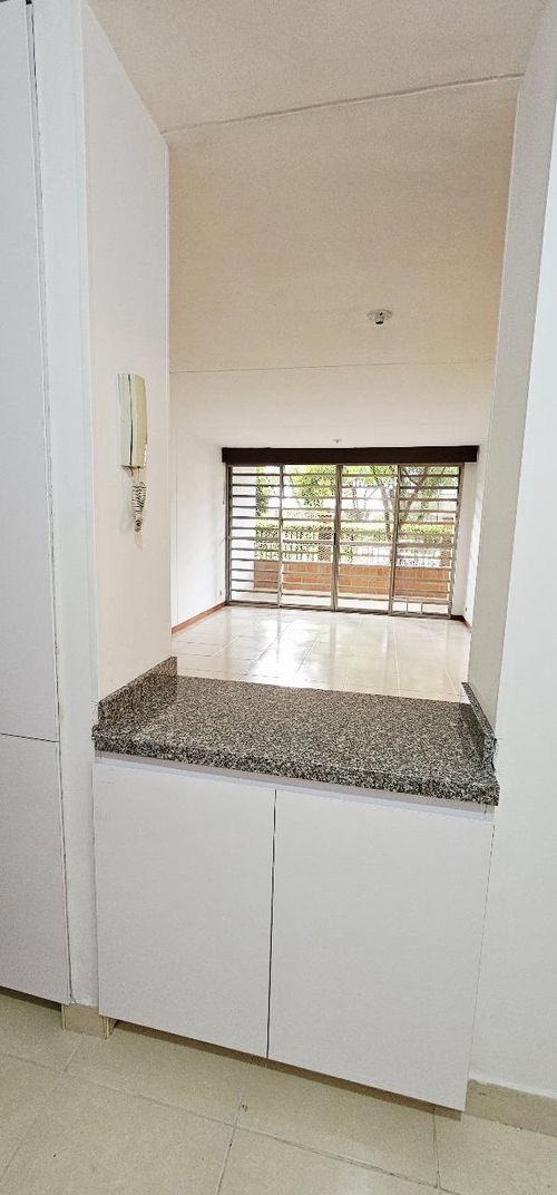 Apartamento de 3 alcobas en venta en Valle Del Lili, Cali, 100 m² · foto 7 de 23