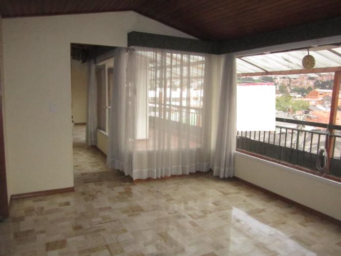 Apartamento en venta en Niza Norte, Bogotá · foto 4 de 24