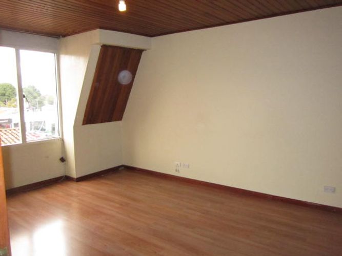 Apartamento en venta en Niza Norte, Bogotá · foto 8 de 24