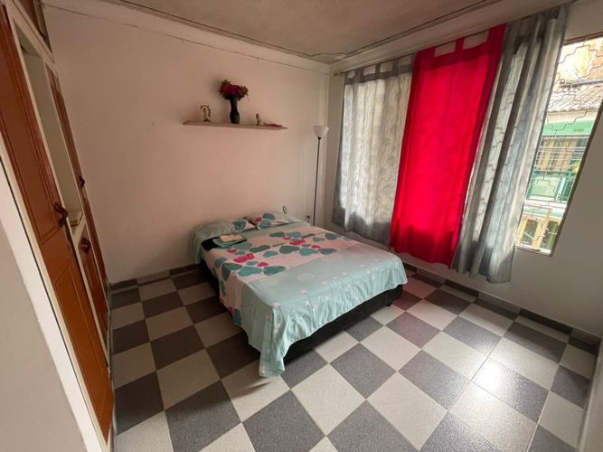 Casa de 8 alcobas en venta en La Nueva Base, Cali, 85 m² · foto 6 de 24