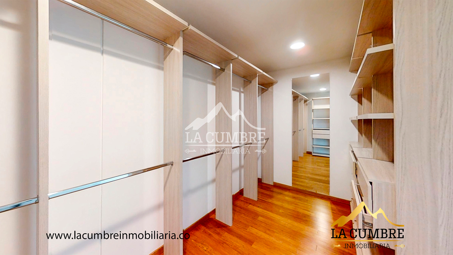 Apartamento de 3 alcobas en venta en Los Balsos, Medellín, 320 m² · foto 19 de 19