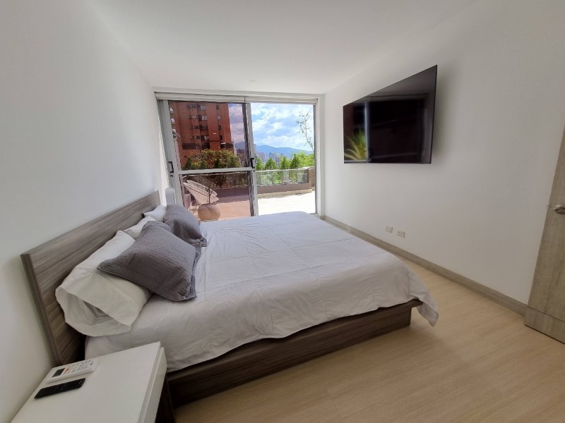 Apartamento en arriendo en La Linde, Medellín · foto 21 de 24