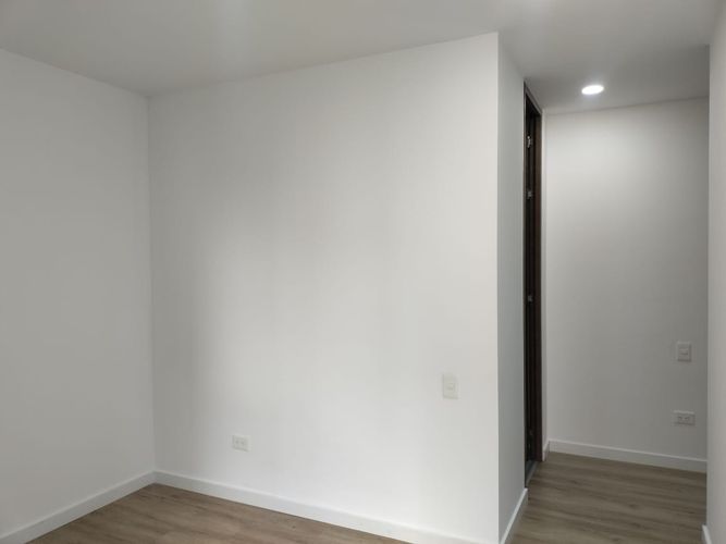 Apartamento de 3 alcobas en arriendo en El Poblado, Medellín, 174 m² · foto 13 de 20