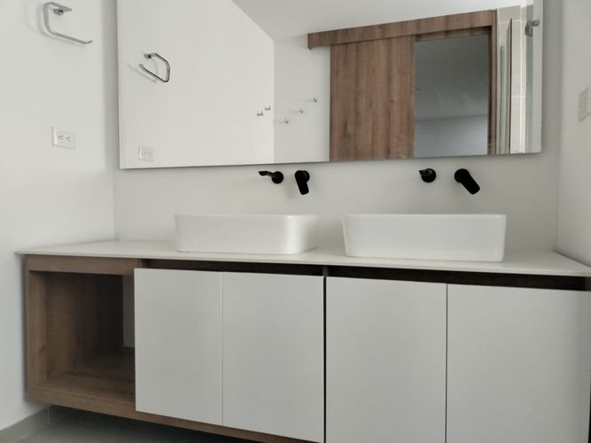 Apartamento de 3 alcobas en arriendo en El Poblado, Medellín, 174 m² · foto 18 de 20
