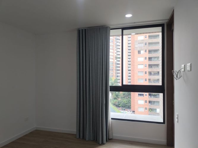 Apartamento de 3 alcobas en arriendo en El Poblado, Medellín, 174 m² · foto 16 de 20