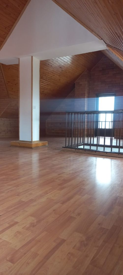 Casa de 5 alcobas en venta en Cota, 330 m² · foto 13 de 19