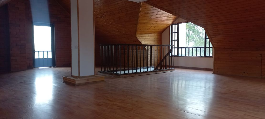 Casa de 5 alcobas en venta en Cota, 330 m² · foto 11 de 19