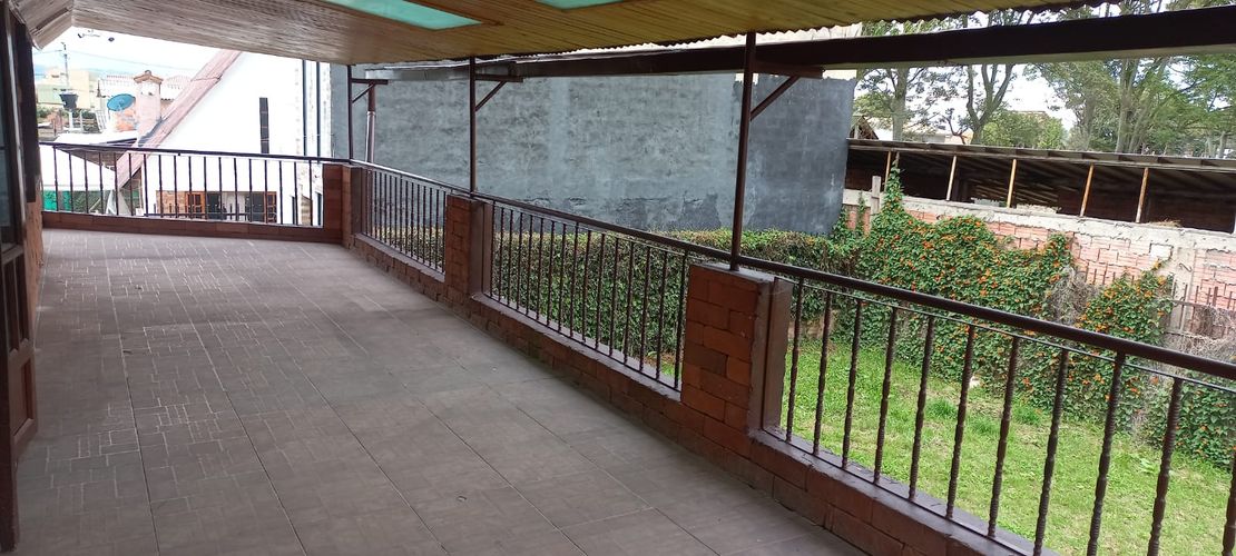 Casa de 5 alcobas en venta en Cota, 330 m² · foto 17 de 19