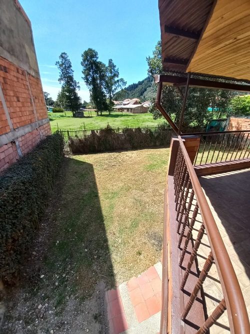 Casa de 5 alcobas en venta en Cota, 330 m² · foto 18 de 19