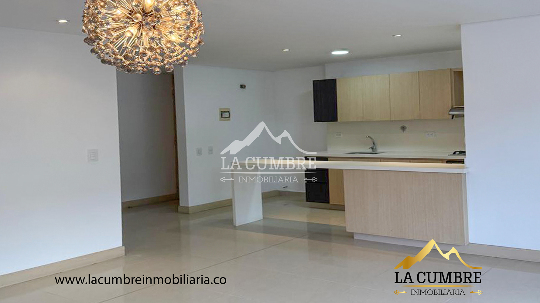 Apartamento en arriendo en Castropol, Medellín · foto 2 de 12