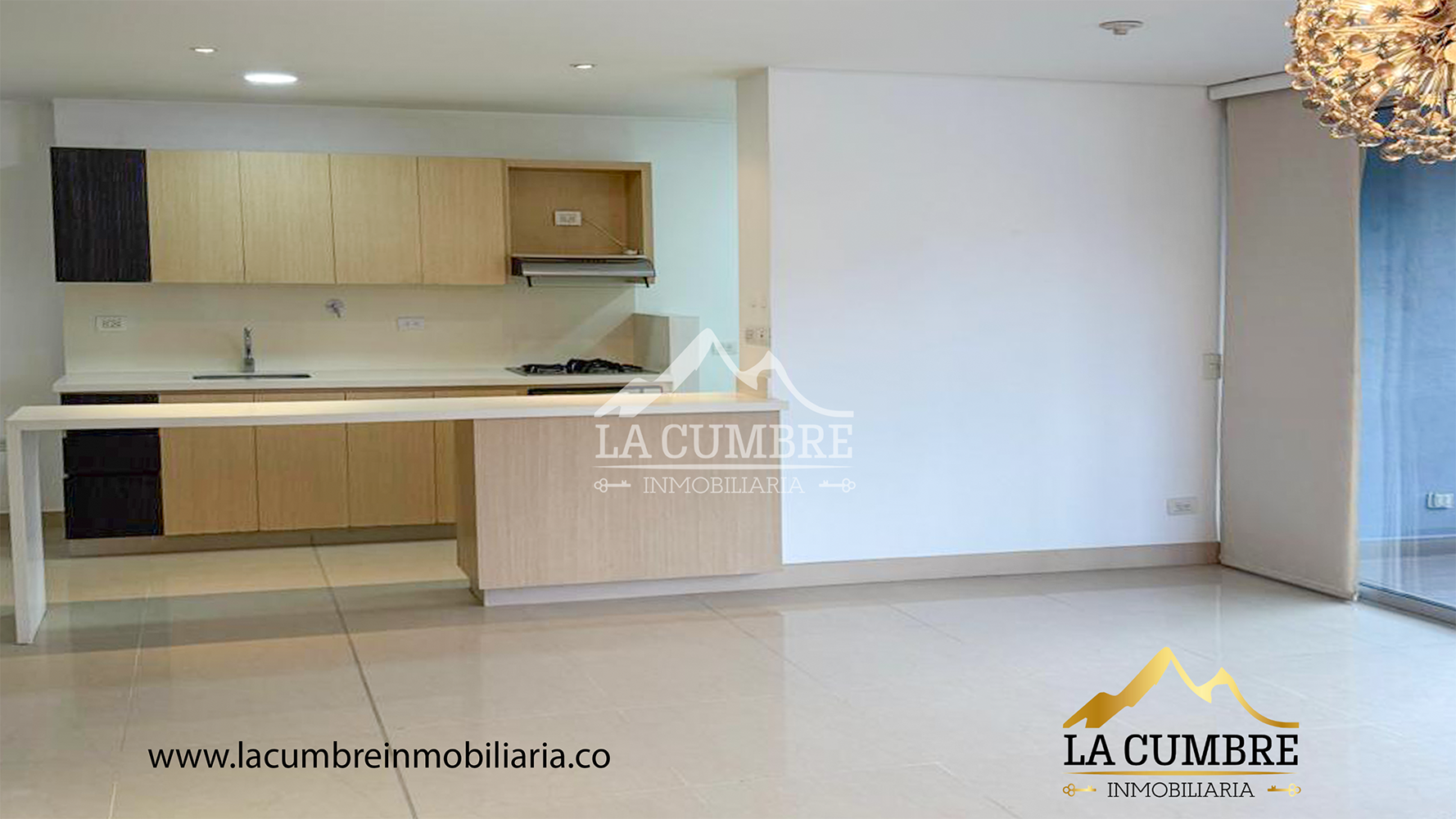 Apartamento en arriendo en Castropol, Medellín · foto 3 de 12
