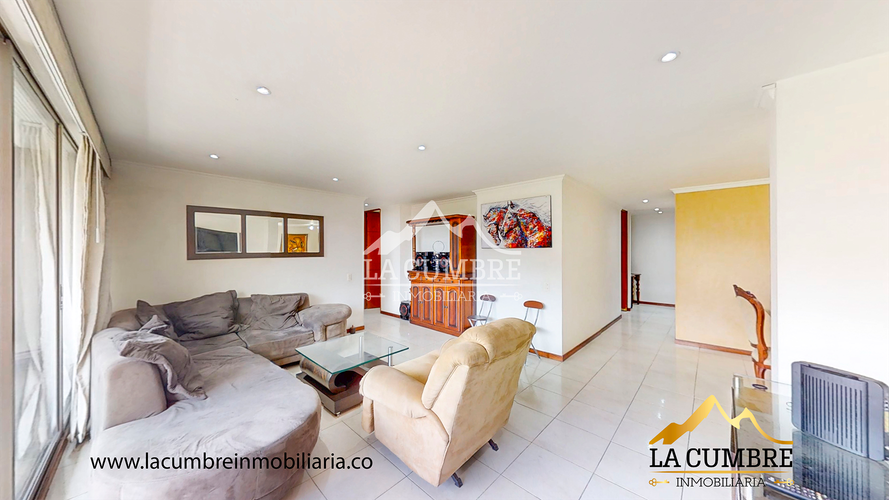 Apartamento de 3 alcobas en arriendo en Santa María De Los Ángeles, Medellín, 140 m² · foto 4 de 15