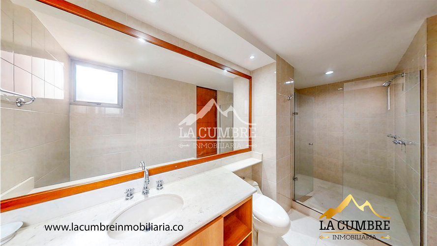 Apartamento de 3 alcobas en arriendo en Santa María De Los Ángeles, Medellín, 140 m² · foto 14 de 15