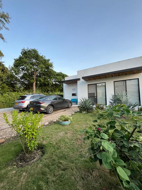 Casa de 3 alcobas en venta en Las Varas, Ricaurte, 750 m² · foto 7 de 24