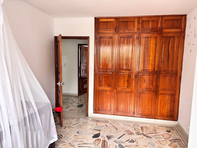 Apartamento de 3 alcobas en venta en Normandia, Cali, 160 m² · foto 10 de 17