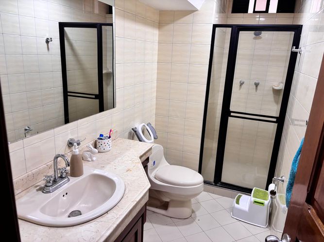 Apartamento de 3 alcobas en venta en Normandia, Cali, 160 m² · foto 12 de 17